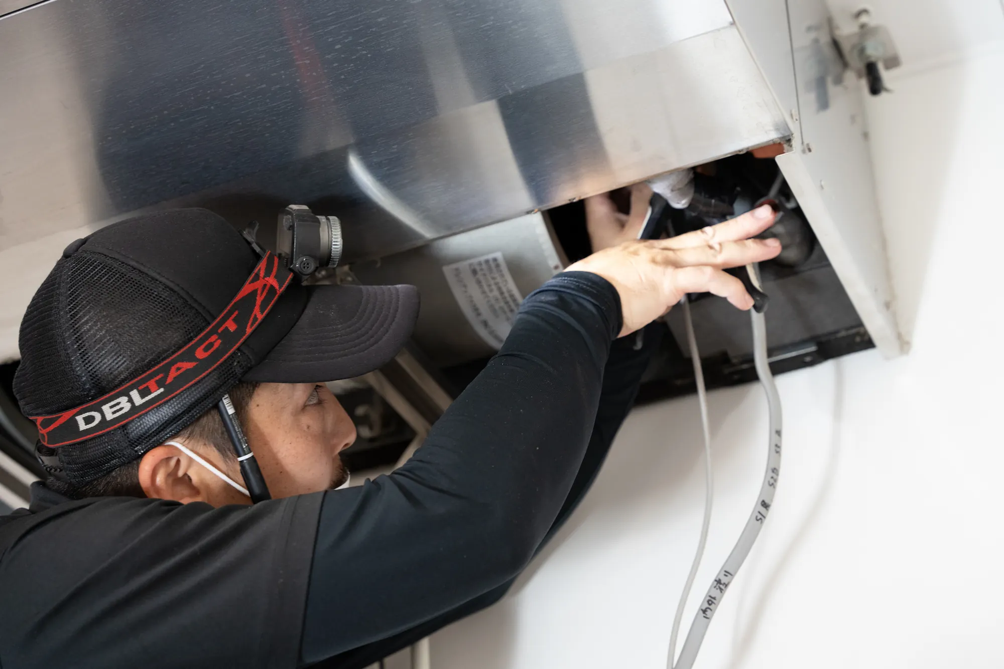 大型エアコン交換風景